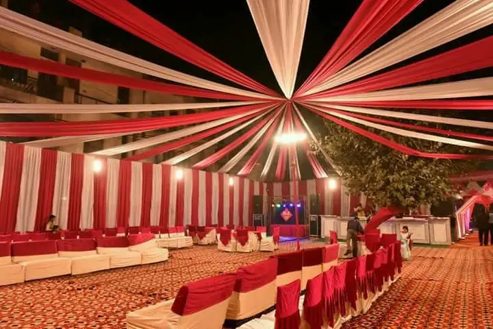 Tent House